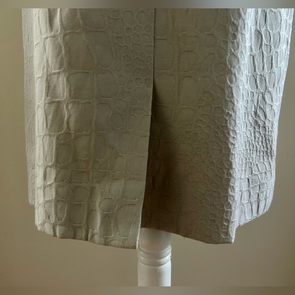 CUTE Alex Marie Tan Dress w/White Piping - Picture 4 of 6